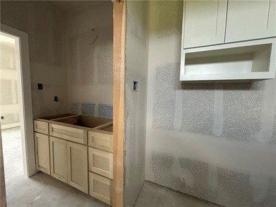 Another beautiful construction by Steve's Homes. In this well - photo 7