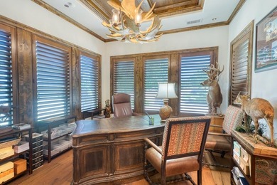 Extraordinary Parade Home on Orange Plum #14 in Summit Rock - photo 17