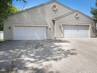 Additional listing photo 1