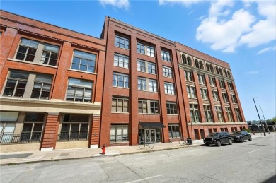 Ready to live in a boutique condo building in the historic