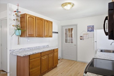 Come see this super cute home just around the corner from the - photo 16