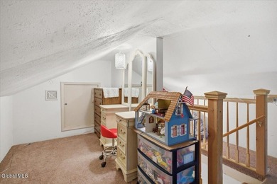 Come see this super cute home just around the corner from the - photo 25
