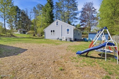 Come see this super cute home just around the corner from the - photo 32