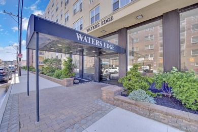 Spacious JR4 Apartment located in a OCEANFRONT BUILDING on The - photo 35
