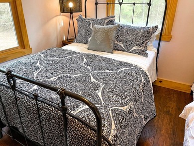 Beautifully updated and meticulously maintained, this stunning - photo 47