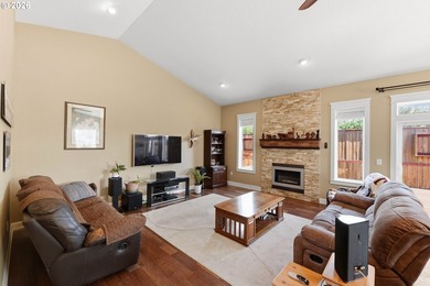 Gorgeous four-bedroom, two-bath home filled with natural light - photo 2