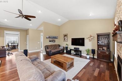 Gorgeous four-bedroom, two-bath home filled with natural light - photo 3