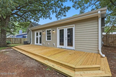Move-in ready 3 bedroom, 2 full bath home in South Wilmington - photo 4