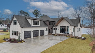 Lake Oconee Home For Sale in Eatonton Georgia