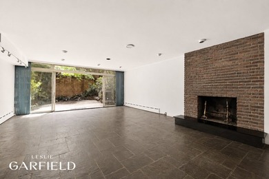 410 East 50th St TH - photo 2