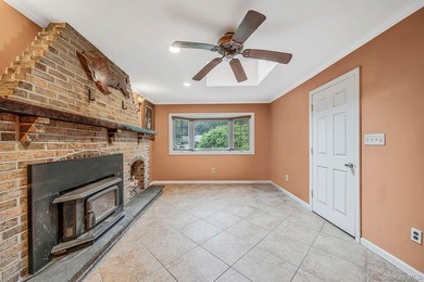 Welcome to this beautifully maintained 4-bedroom, 3-full bath - photo 15