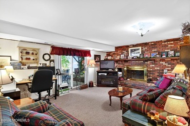 Set on a quiet, privacy-filled cul-de-sac, this beautifully - photo 19
