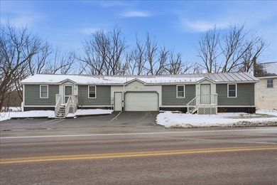 Investors and savvy buyers take notice! This clean, efficient - photo 1