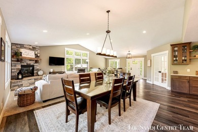 Escape to your own private retreat with this exceptional - photo 22