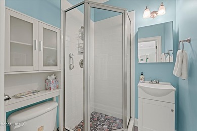 Stepless Coastal Cottage designed for Multi-Generational Living! - photo 24
