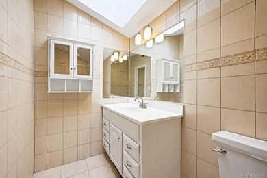 Welcome to this beautifully maintained 4-bedroom, 3-full bath - photo 24