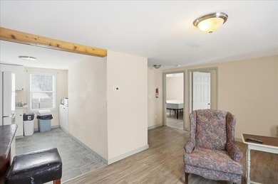 Investors and savvy buyers take notice! This clean, efficient - photo 7