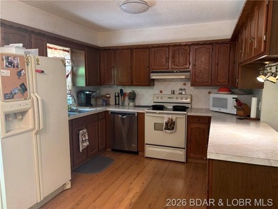 Property offered in as-present condition-an outstanding - photo 15