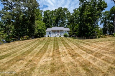 Lake Home For Sale in Sharps Chapel, Tennessee