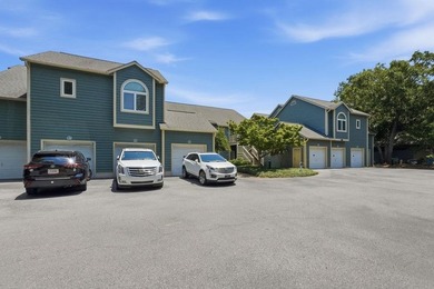 Welcome to Canterbury Court, where coastal convenience, spacious - photo 26