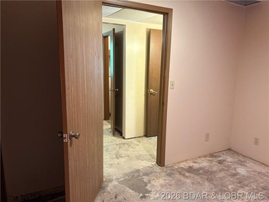 Property offered in as-present condition-an outstanding - photo 27