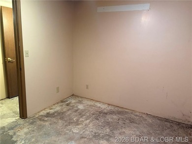 Property offered in as-present condition-an outstanding - photo 28