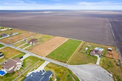 Build your dream home on this beautiful 1+ acre lot, nestled in - photo 5