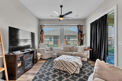 There are NO SPECIALS on this gorgeous 2-bedroom, 2-bathroom - photo 6