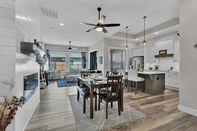 There are NO SPECIALS on this gorgeous 2-bedroom, 2-bathroom - photo 8