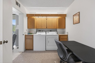 TOTALLY TURNKEY 4TH FLOOR PENTHOUSE, 2 BEDROOM/2 BATH CONDO WITH - photo 19