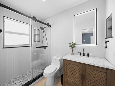 Beautifully renovated waterfront residence in prestigious Rio - photo 25