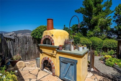 Maison du Soleil-perched in the highly desirable Royal Heights - photo 27