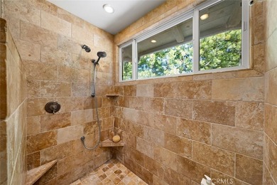 Maison du Soleil-perched in the highly desirable Royal Heights - photo 33