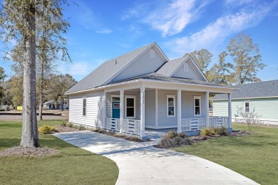 Lake Home For Sale in Summerton, South Carolina