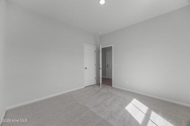 Welcome to the Highland II by Logan Homes -- Spacious, Stylish - photo 8