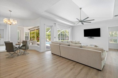 Beautiful, completely renovated,single family home in the quaint - photo 13