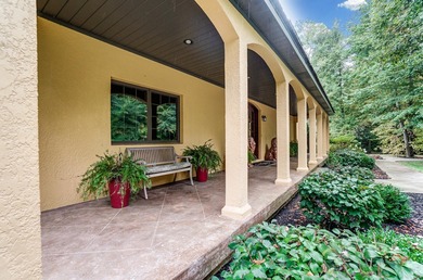STUNNING AND SECLUDED, this Tuscan/Mediterranean inspired villa - photo 14