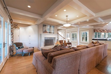 Privately gated on 3.81 acres of coveted Finley Point, this - photo 15