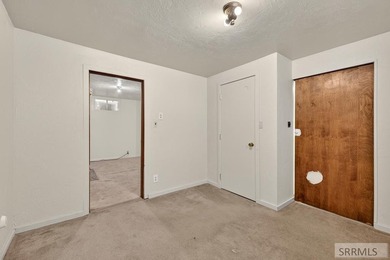 Great home that has been well taken car of. With 4 Bedrooms, 2 - photo 22
