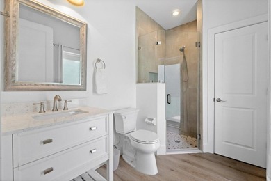Beautiful, completely renovated,single family home in the quaint - photo 23