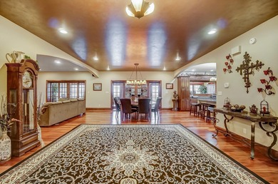 STUNNING AND SECLUDED, this Tuscan/Mediterranean inspired villa - photo 23