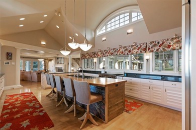 Privately gated on 3.81 acres of coveted Finley Point, this - photo 25