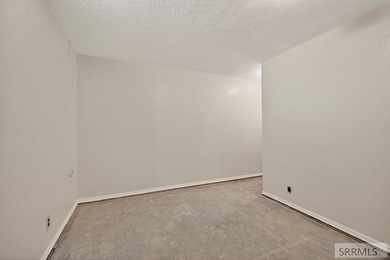 Great home that has been well taken car of. With 4 Bedrooms, 2 - photo 25