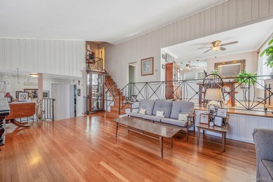 NASSAU SHORES! NO FLOOD! 3746 sqft updated 7 bedroom, 4.5 bath - photo 29