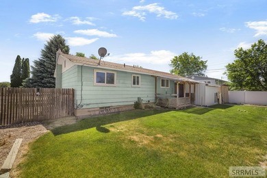 Great home that has been well taken car of. With 4 Bedrooms, 2 - photo 29