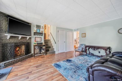 NASSAU SHORES! NO FLOOD! 3746 sqft updated 7 bedroom, 4.5 bath - photo 30