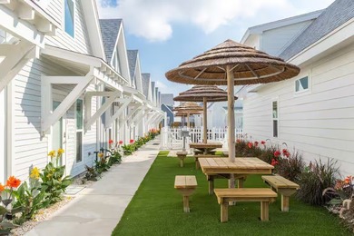 Welcome to your dream getaway! This two year old beautifully - photo 38