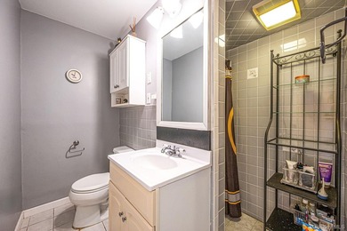 NASSAU SHORES! NO FLOOD! 3746 sqft updated 7 bedroom, 4.5 bath - photo 39