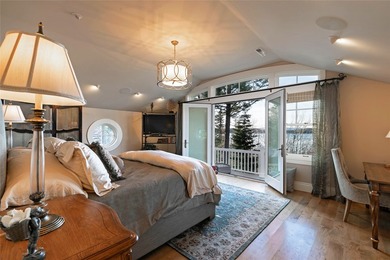 Privately gated on 3.81 acres of coveted Finley Point, this - photo 39