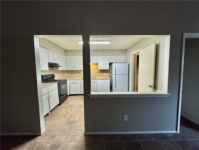 Income-Producing Corpus Christi Duplex | Active Leases in place| - photo 10
